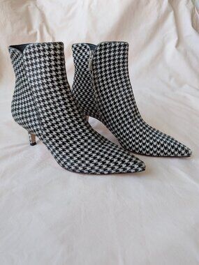 GIANVITO ROSSI Houndstooth Pony Hair Bootie | EU 36.5/US 6.5
